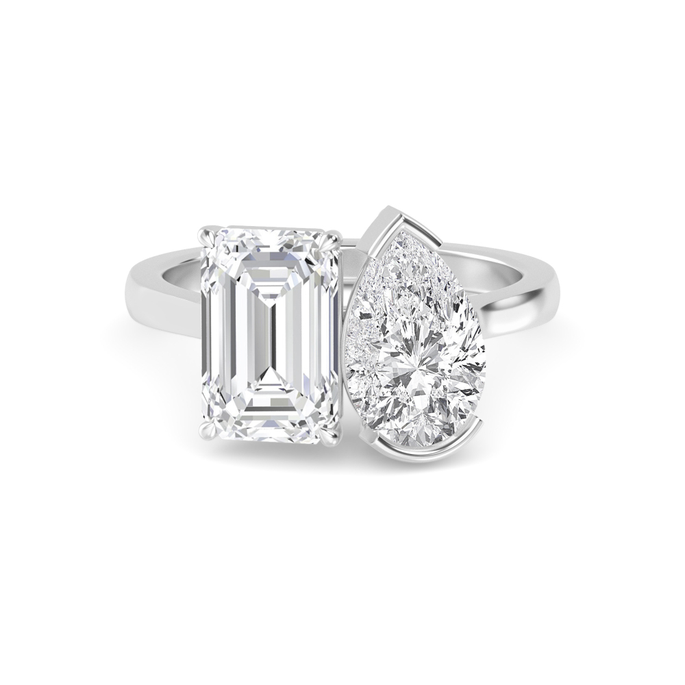 Emerald & Pear Toi et Moi Diamond Ring